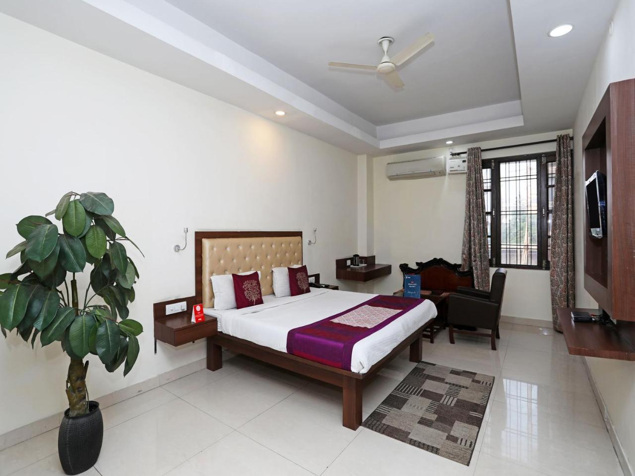 Oyo 680 Hotel Ranjana Heritage Lucknow Exterior foto